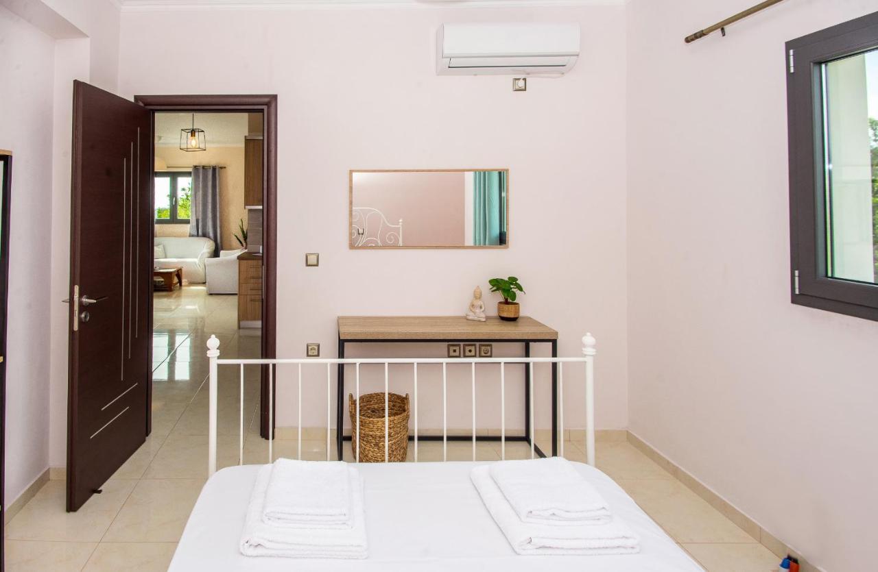 Aella Apartment Skala  Bagian luar foto