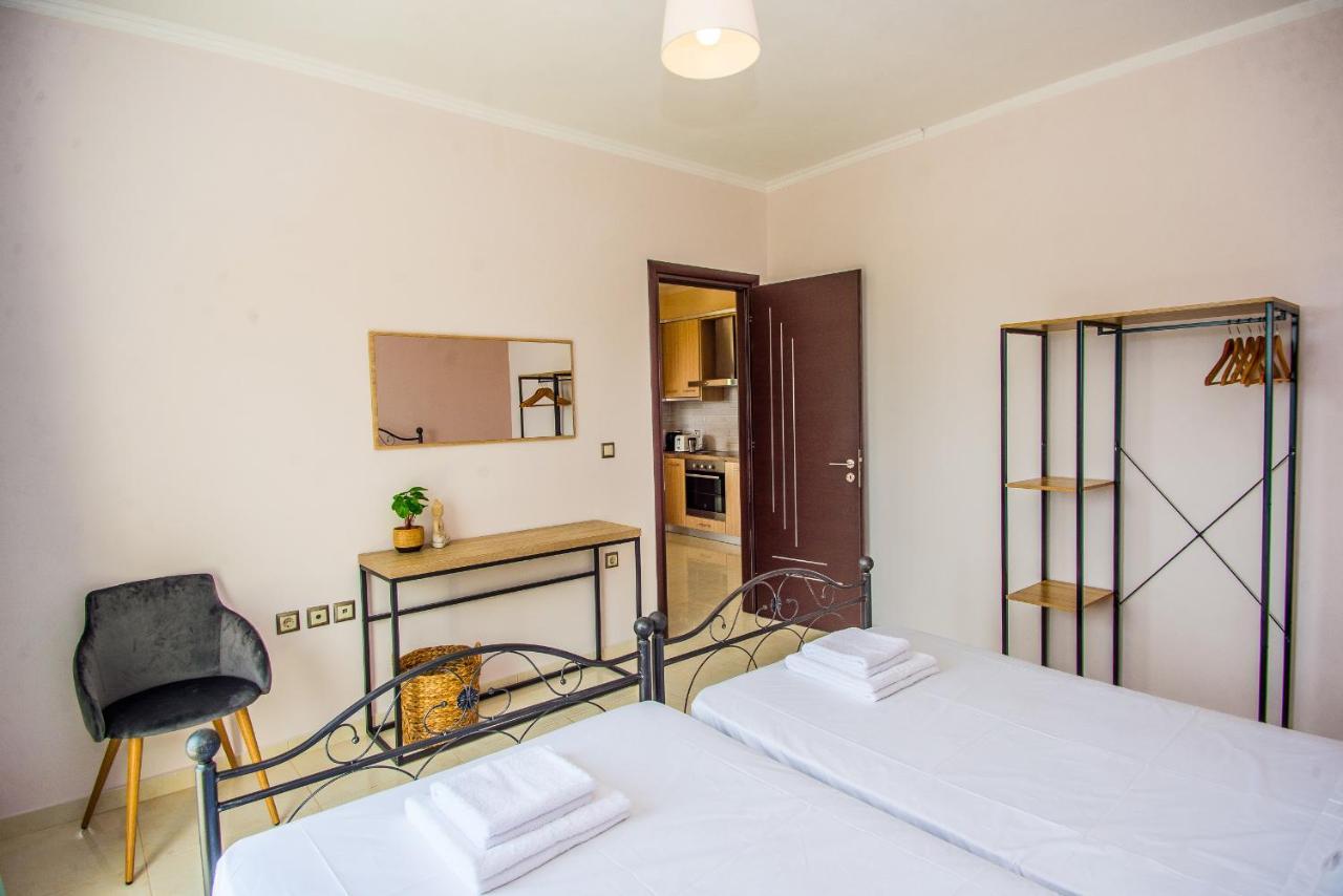 Aella Apartment Skala  Bagian luar foto